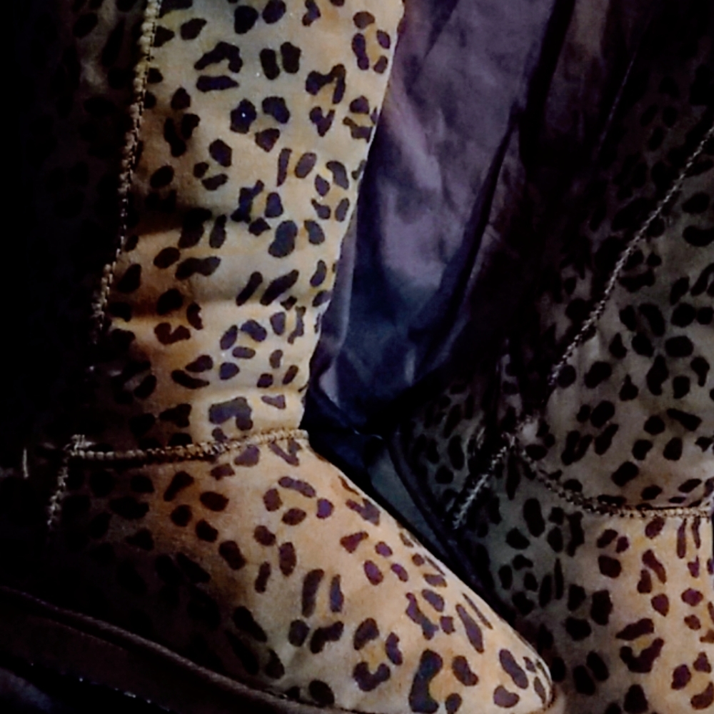 Soda Cheetah Print Tall Pull-On Boots Size 6/7 - image 1